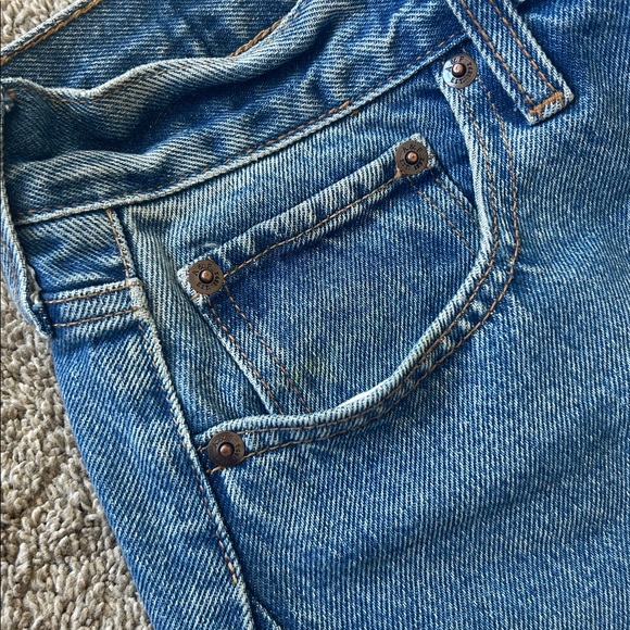 Abercrombie & Fitch medium wash barrel Jeans - Picture 5 of 5